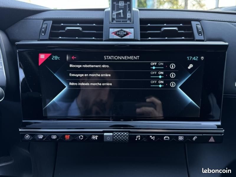 Ds DS 7 Crossback E-TENSE 4x4 300 Rivoli (image 35)