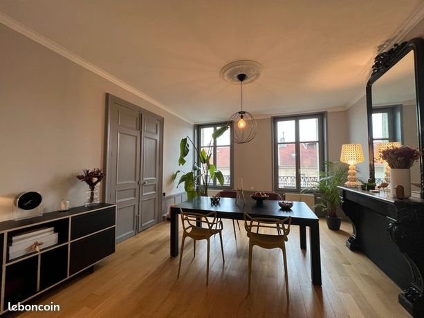 Appartement 4 pièces 97 m²