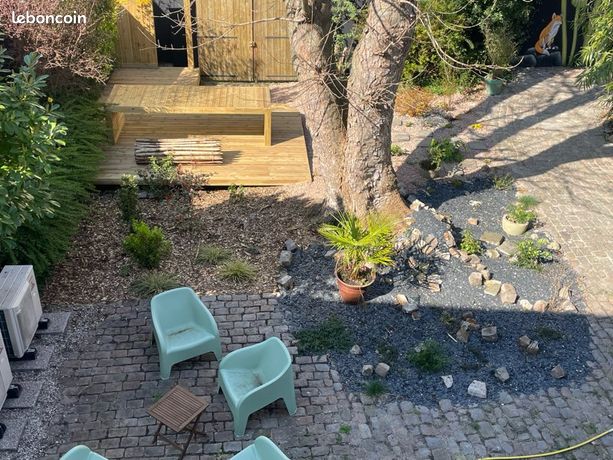 Meublé calme neuf avec vue jardin secteur ribot