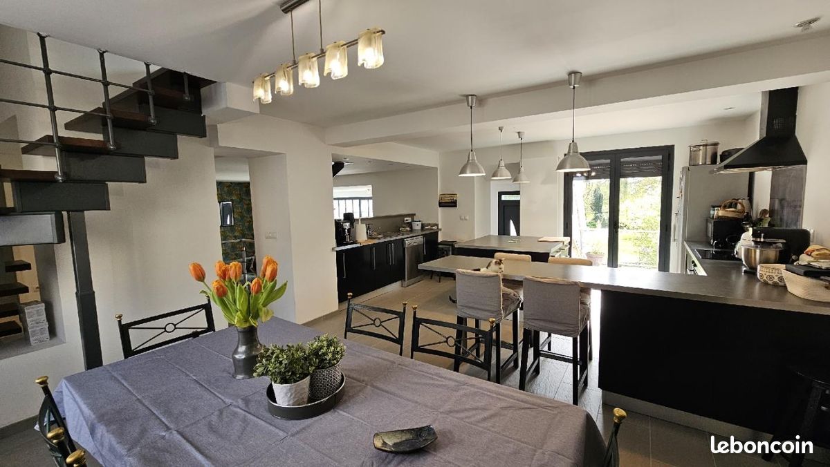 Maison 6 pièces 180 m² · à Épernon · 180 m² · 349 650 €