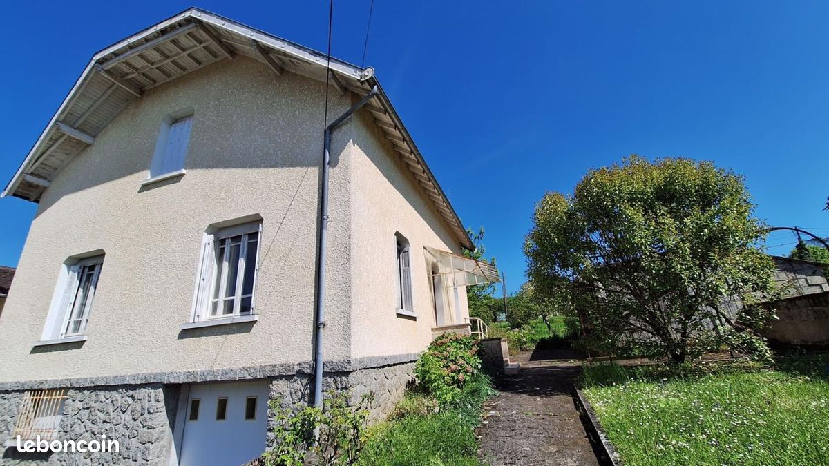 Maison 5 pièces 123 m² · à Nontron · 123 m² · 119 900 €