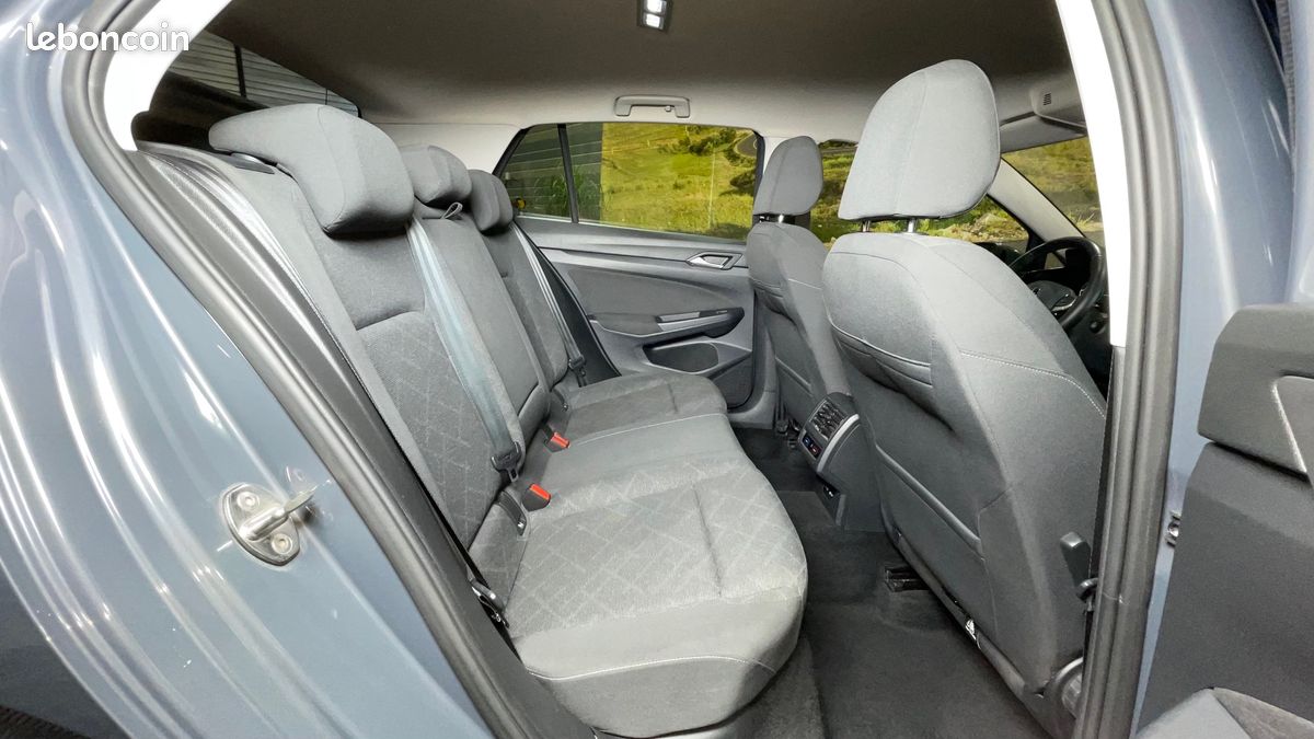 VW GOLF VIII 2.0L TDI 115ch LIFE BUSINESS DGS7 (image 4)