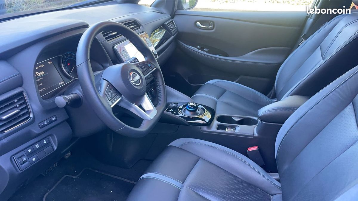 Nissan Leaf II 62 kWh 218 Tekna (image 8)