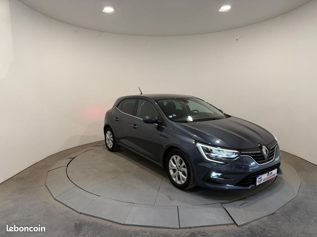 Renault Megane 1.3 TCe 140ch FAP Intens EDC (image 2)