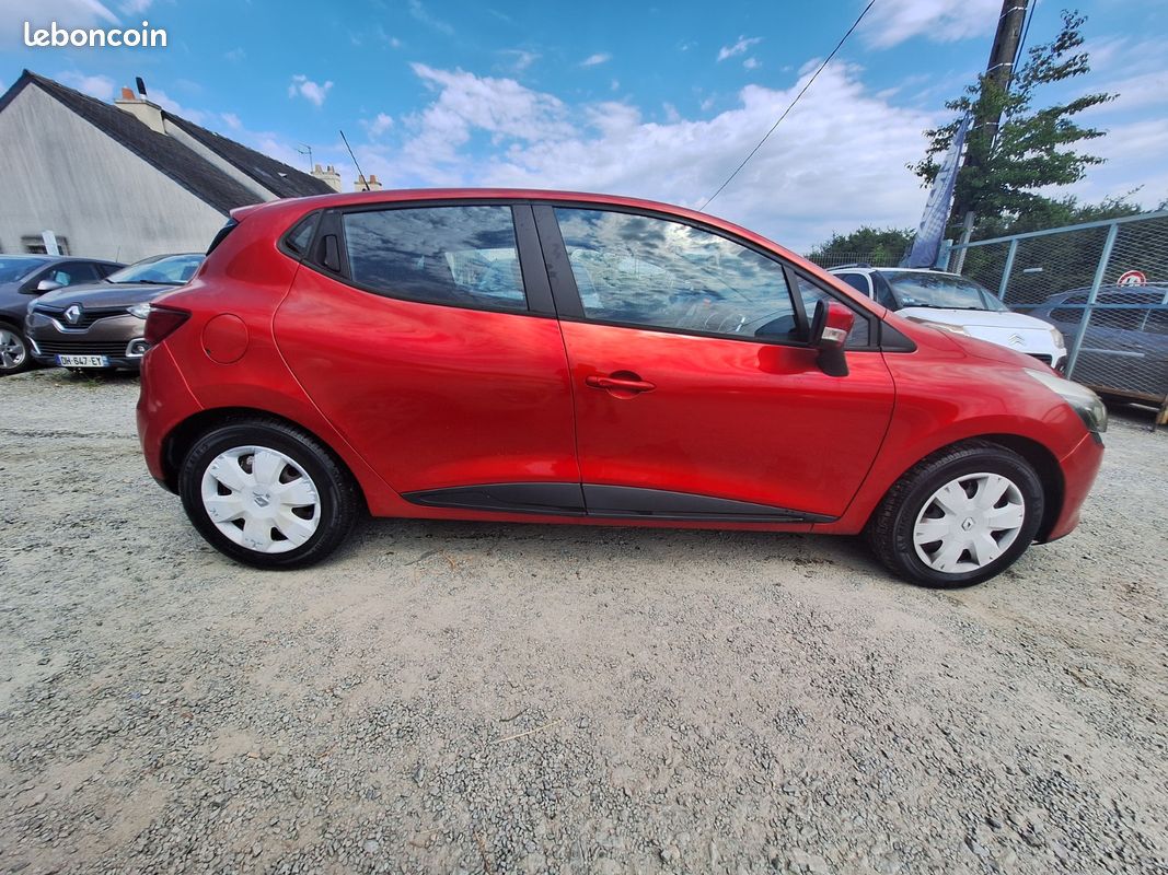 RENAULT CLIO IV BUSINESS dCi 75 eco2 Business (image 5)