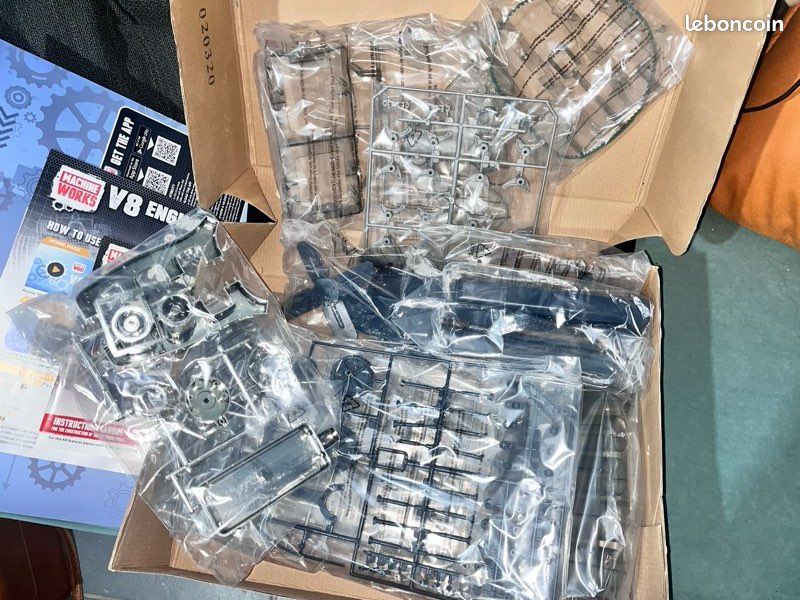KIT DE MODÈLE RC de moteur V8, moteur de Simulation complet pour les amateurs EUR 109,09 KIT DE MODÈLE RC de moteur V8, moteur de Simulation complet pour les amateurs EUR 109,09