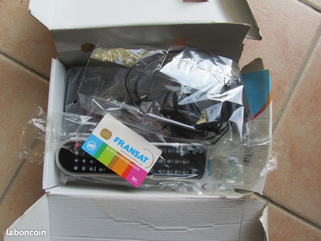 Terminal Numérique Philips DSR 3031 F - Fransat HD Avec Carte Viaccess - NEUF
