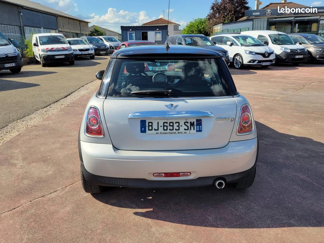 Mini COOPER D (image 15)