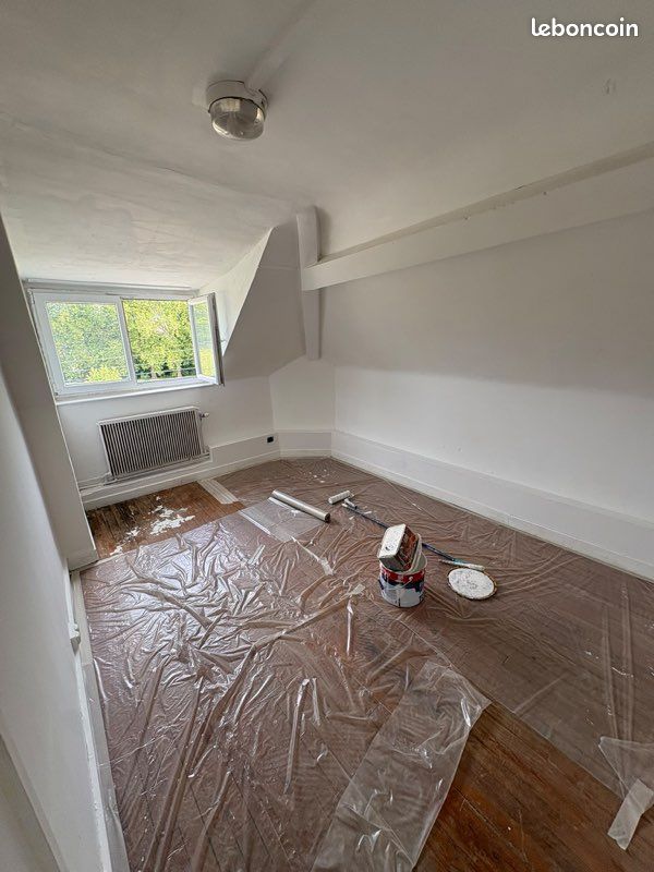 Location t3 (image 8)