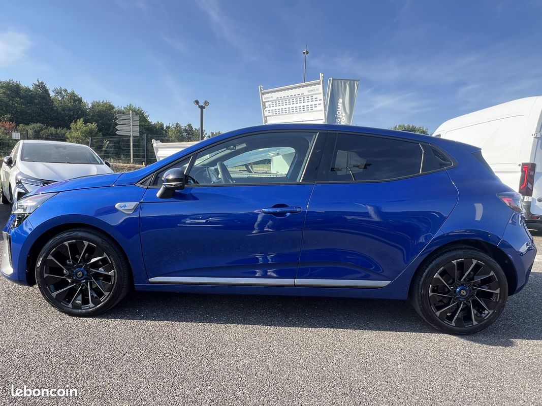 RENAULT Clio TCe 90 ch GSR2 Esprit Alpine (image 4)