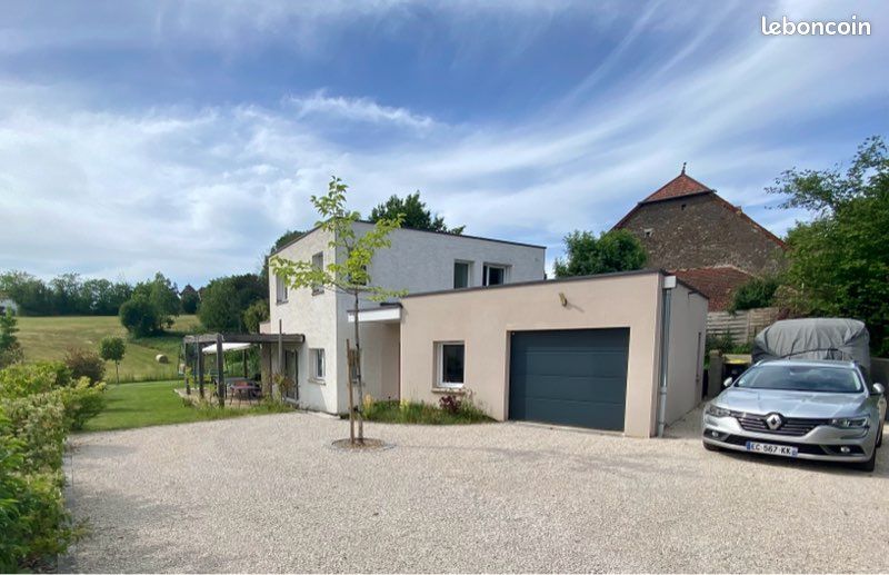 Maison 6 pièces 134 m² · à Dannemarie-sur-Crète · 133,8 m² · 395 000 €