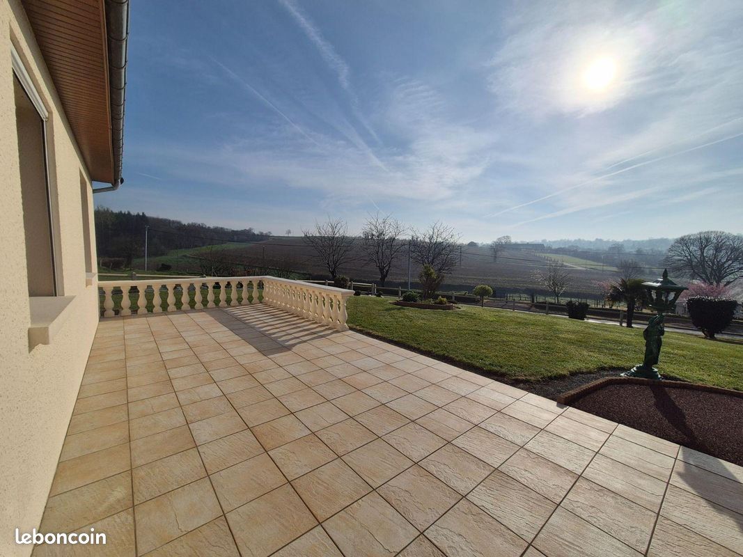 Maison 5 pièces 96 m² · à Domjean · 96 m² · 236 250 €
