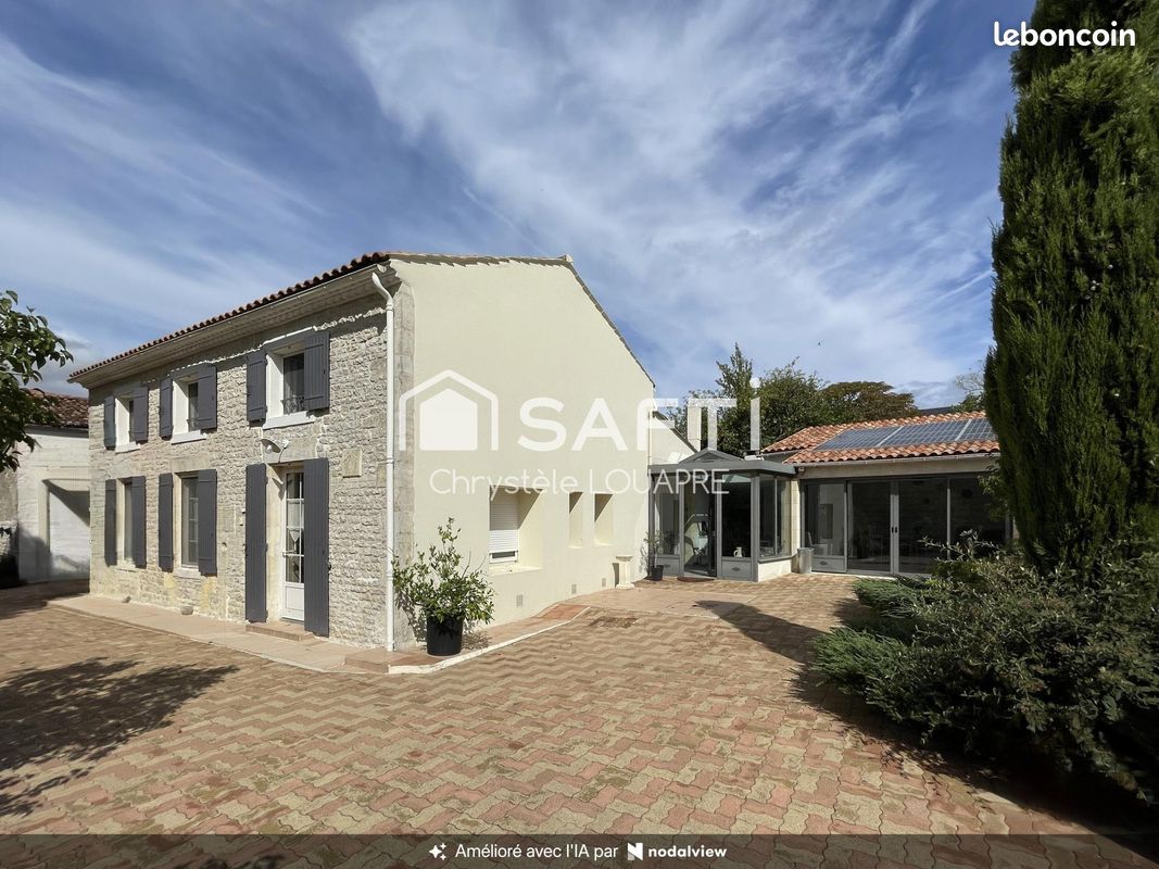 Maison 5 pièces 183 m² · à Essouvert · 183 m² · 280 900 €