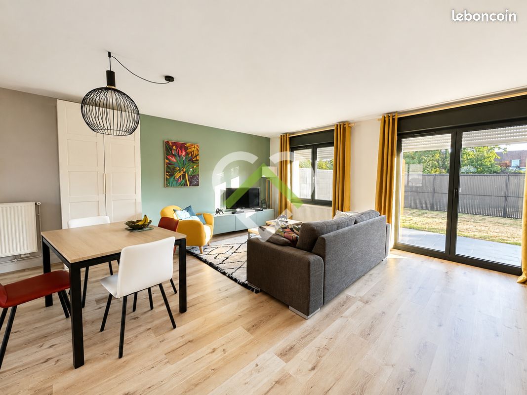 Maison 6 pièces 83 m² · à Hem · 83 m² · 365 000 €
