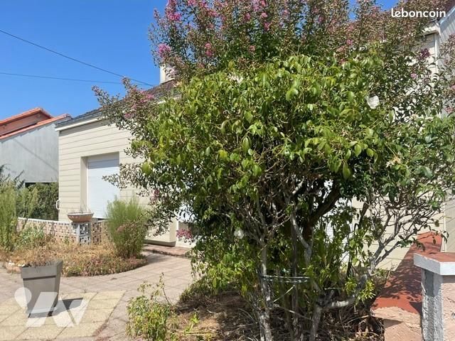 Maison 4 pièces 100 m² · à Saint-Philbert-de-Grand-Lieu · 100 m² · 222 820 €