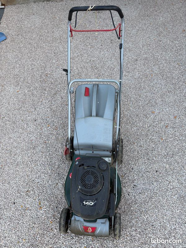 Tondeuse moteur Honda 140cc largeur 42cm (image 2)