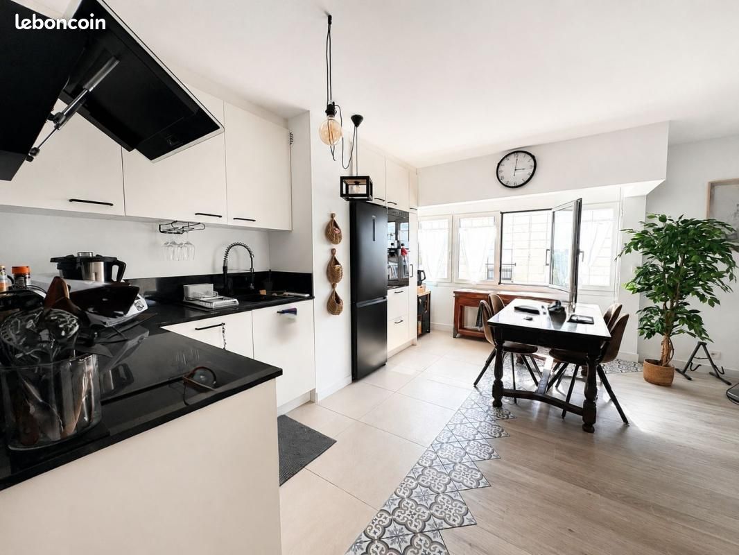 Appartement 2 pièces 59 m² · à Paris · 59 m² · 1 800 €/mois