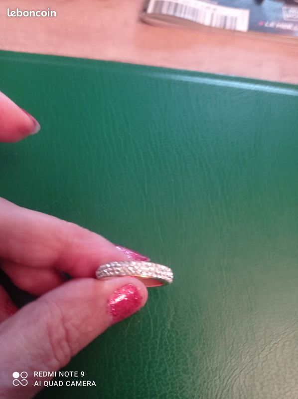 Bague anneau métal doré tour entièrement zirconiums état neuf taille 52 (image 3)