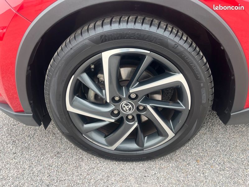 Toyota C-HR 1.8 HYBRIDE 122 DESIGN ULTIMATE MY23 (image 9)