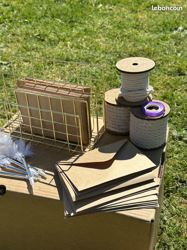 Kit Livre d’Or / Mariage Bohème : Enveloppes, Stylos Plumes et Déco