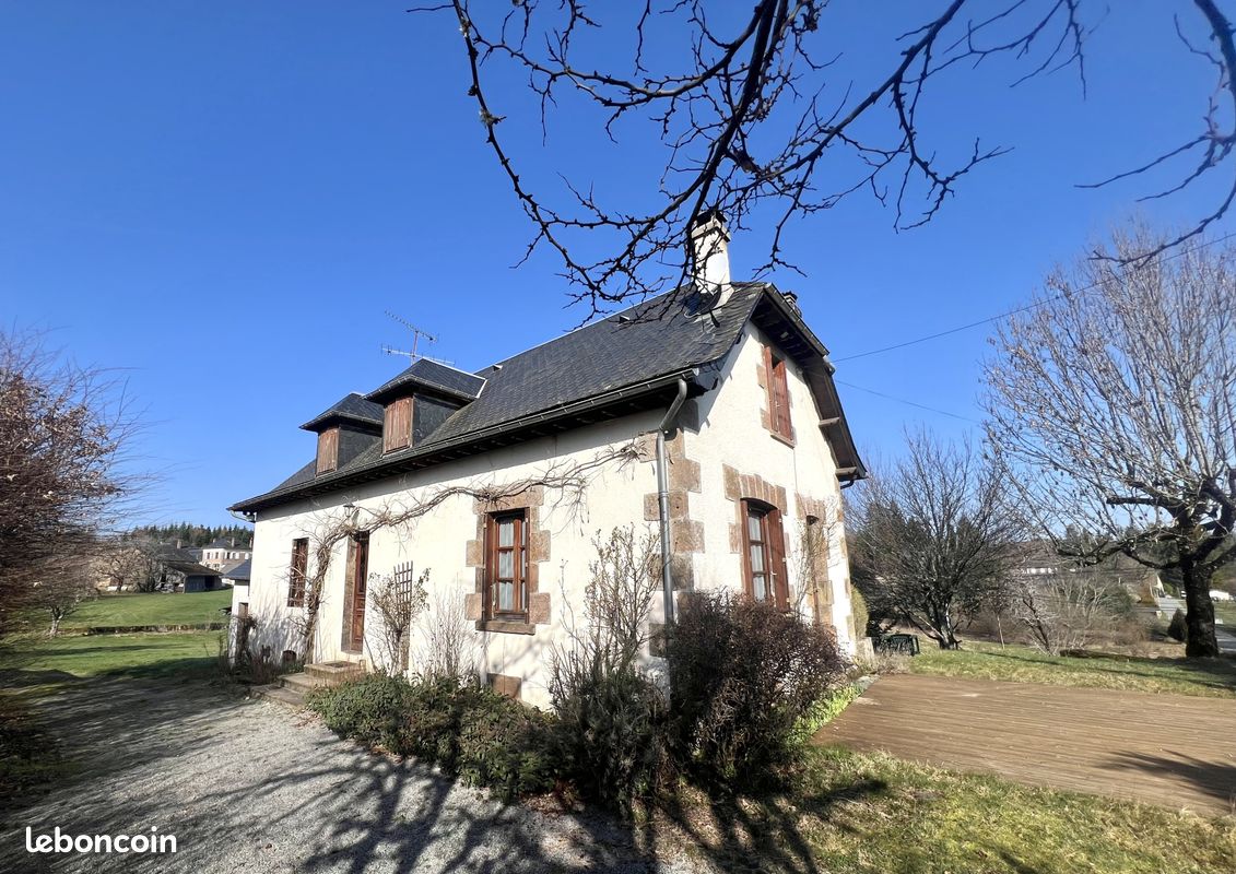 Maison 5 pièces 114 m² · à Lafage-sur-Sombre · 114 m² · 174 900 €