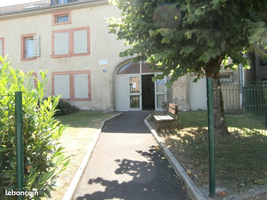 Appartement 2 pièces 45 m² · à Polaincourt-Et-Clairefontaine · 45 m² · 381 €/mois