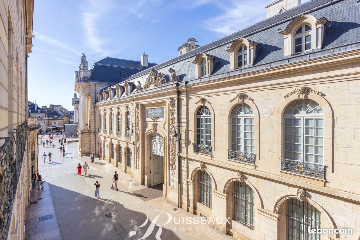 Appartement 3 pièces 114 m² · à Dijon · 114 m² · 1 500 €/mois