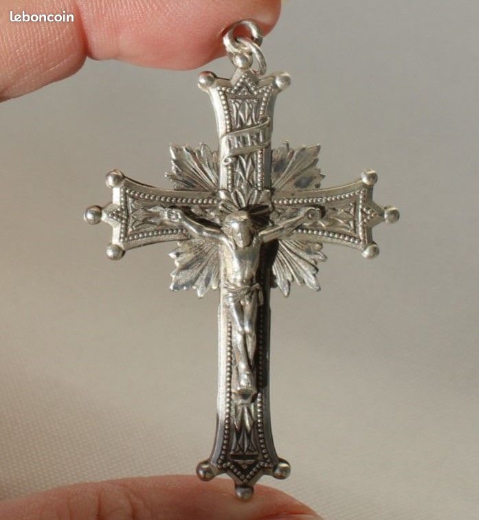 Croix Catholique Avec Christ En Argent Massif 925 – Pendentif + Chaîne 50 Cm + Coffret Cadeau Élégant – Bijou Religieux De Qualité Française