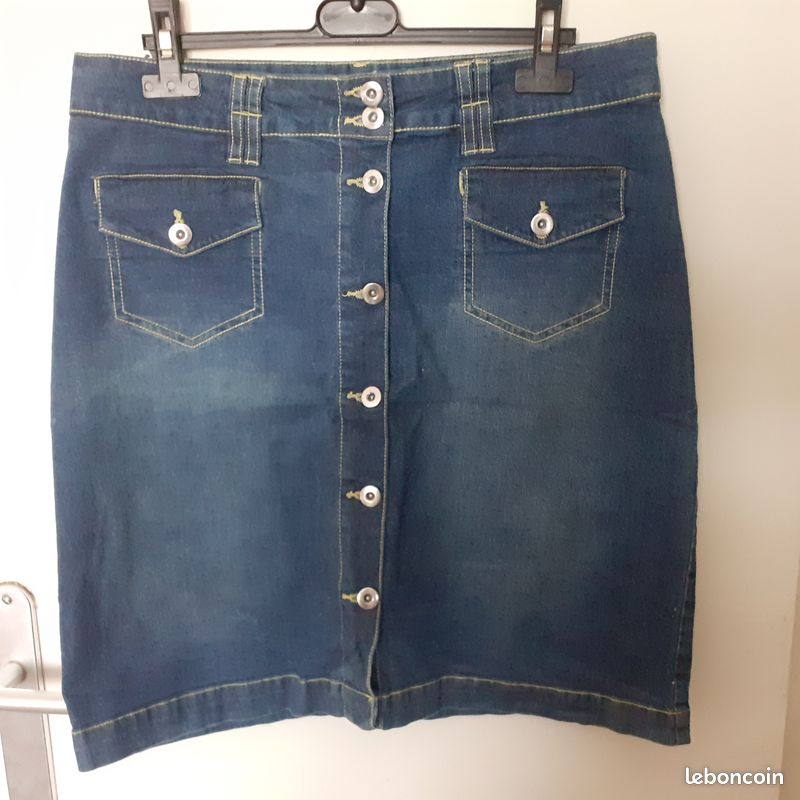 Jupe en jean T44 (image 1)