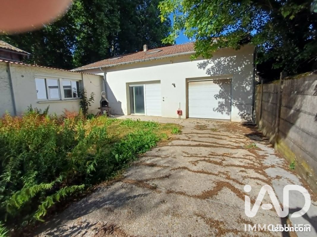 Maison 5 pièces 118 m² · à Brienne-le-Château · 118 m² · 89 500 €