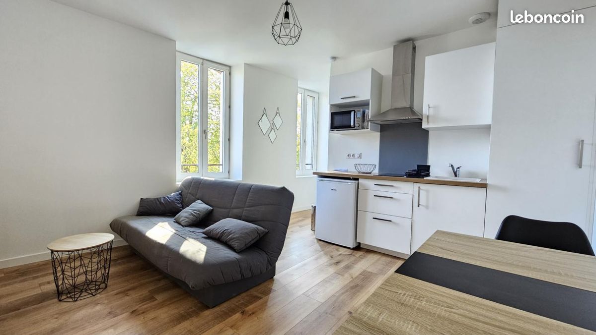 Appartement 2 pièces 32 m² · à Les Herbiers · 32 m² · 550 €