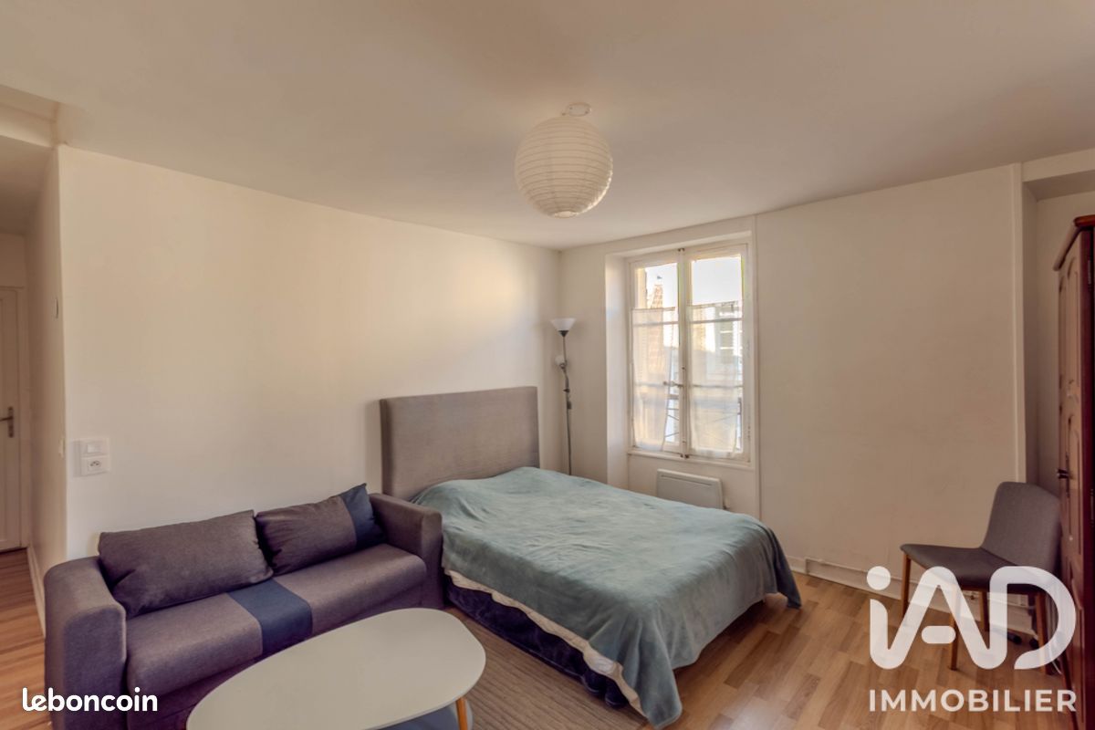 Appartement 1 pièce 25 m² · à Avon · 25 m² · 85 000 €