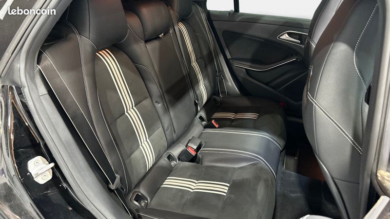 Mercedes CLA SHOOTING BRAKE 250 FASCINATION 7G-DCT (image 15)