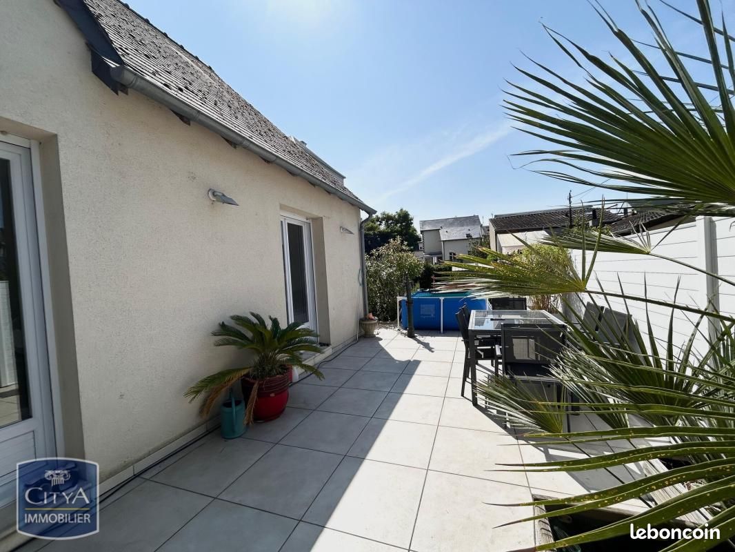 Maison 7 pièces 126 m² · à Tours · 126 m² · 400 000 €