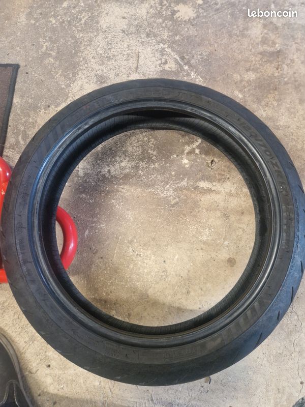 Pneu pirelli rosso 4 (image 1)