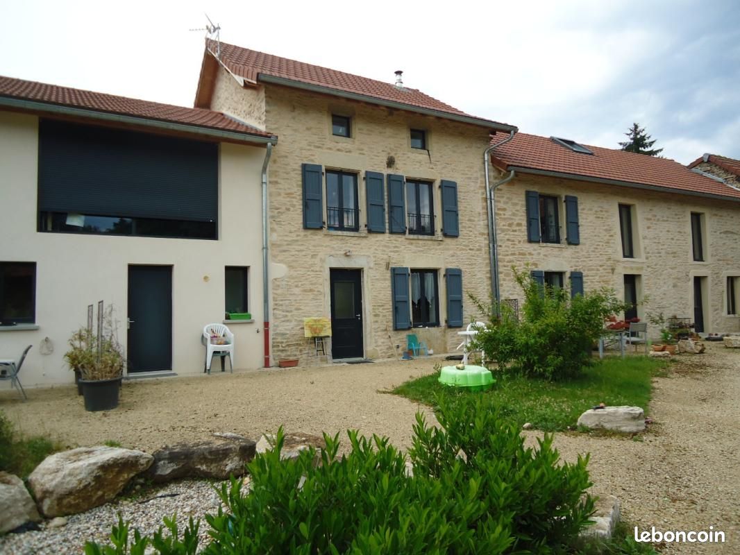 Maison 4 pièces 108 m² · à Saint-Baudille-de-la-Tour · 108 m² · 845 €/mois