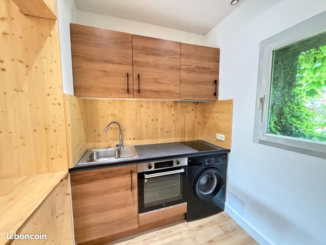 Studio 1 pièce 24 m² (image 3)