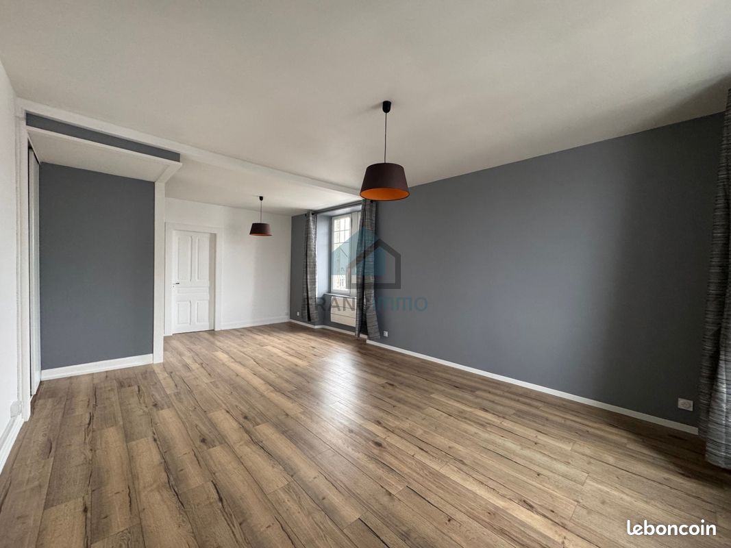 Appartement 2 pièces 61 m² · à Charquemont · 61 m² · 655 €