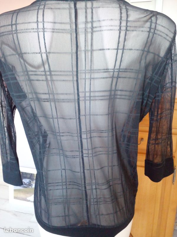 Très jolie tunique en voile noir transparent Vêtements