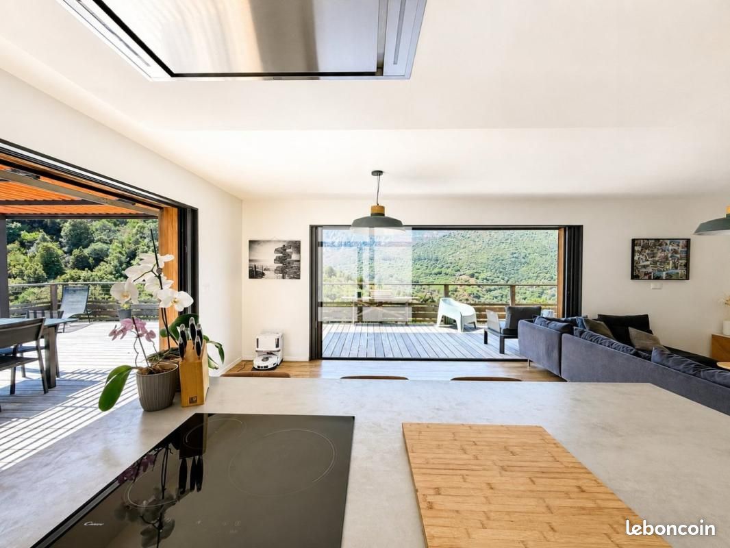 Maison 7 pièces 190 m² · à Ajaccio · 190 m² · 955 000 €