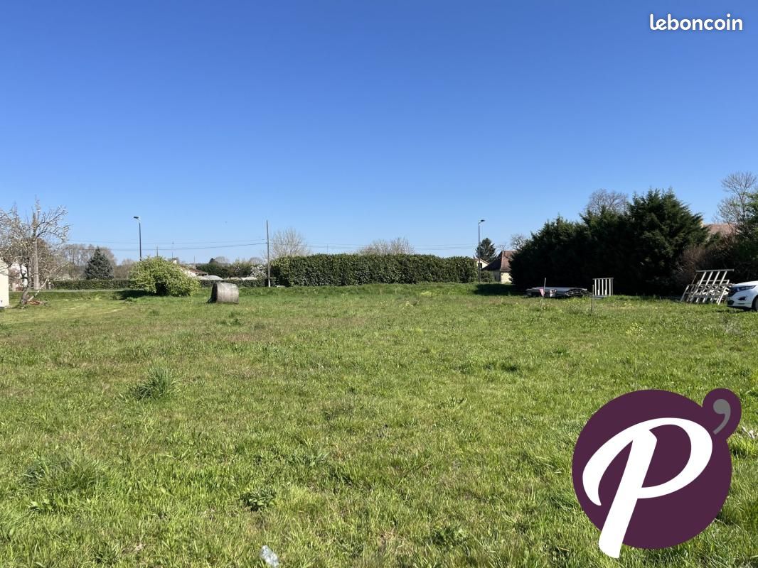Terrain 1 700 m² Lamonzie Saint Martin · à Lamonzie-Saint-Martin · 55 000 €