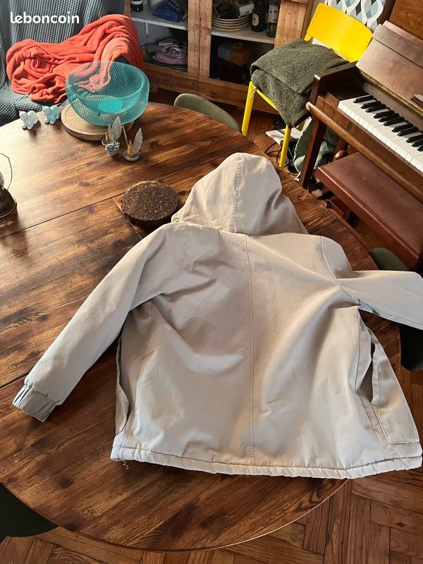 À vendre manteau d'hiver enfant 12 ans Vêtements