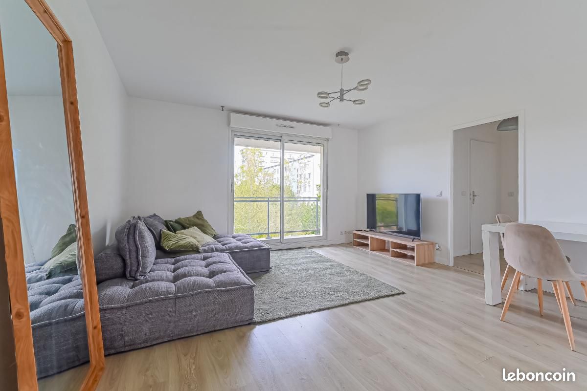 Appartement 2 pièces 44 m² · à Montreuil · 44 m² · 1 250 €/mois