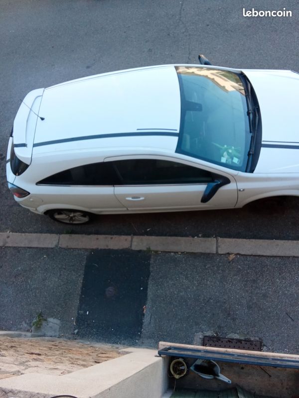 Toutes pieces Opel Astra h (image 1)