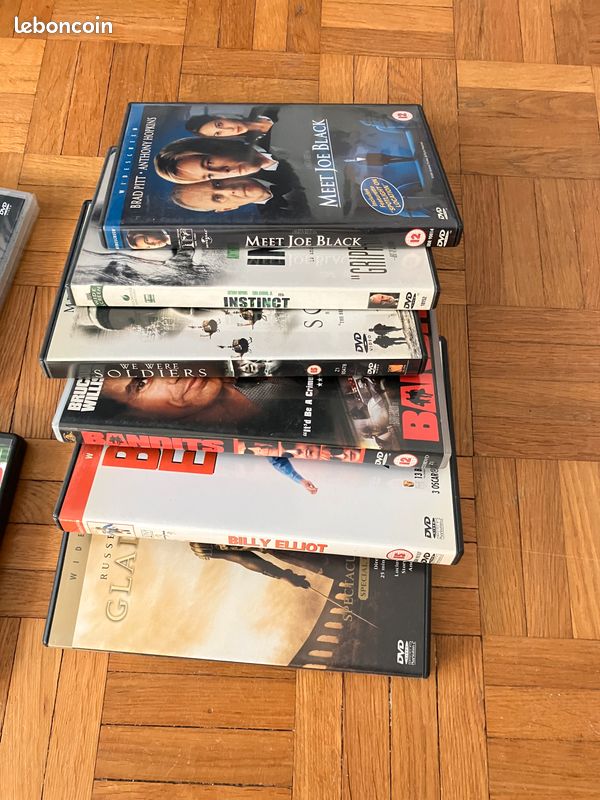 Lot plus de 40 dvd (image 2)