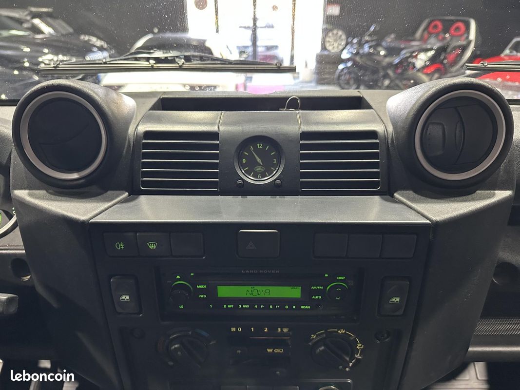 LAND ROVER DEFENDER 110 2.4 Tdi 2007 110 PICK UP CREW CAB SE (image 10)