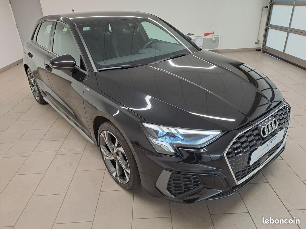 AUDI A3 Sportback 35 TFSI Mild Hybrid 150 S tronic 7 S Line (image 7)