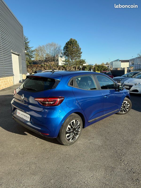 Renault Clio 5 1.5 dCi 90 ch GPS LED CARPLAY DISTRIBUTION OK (image 3)