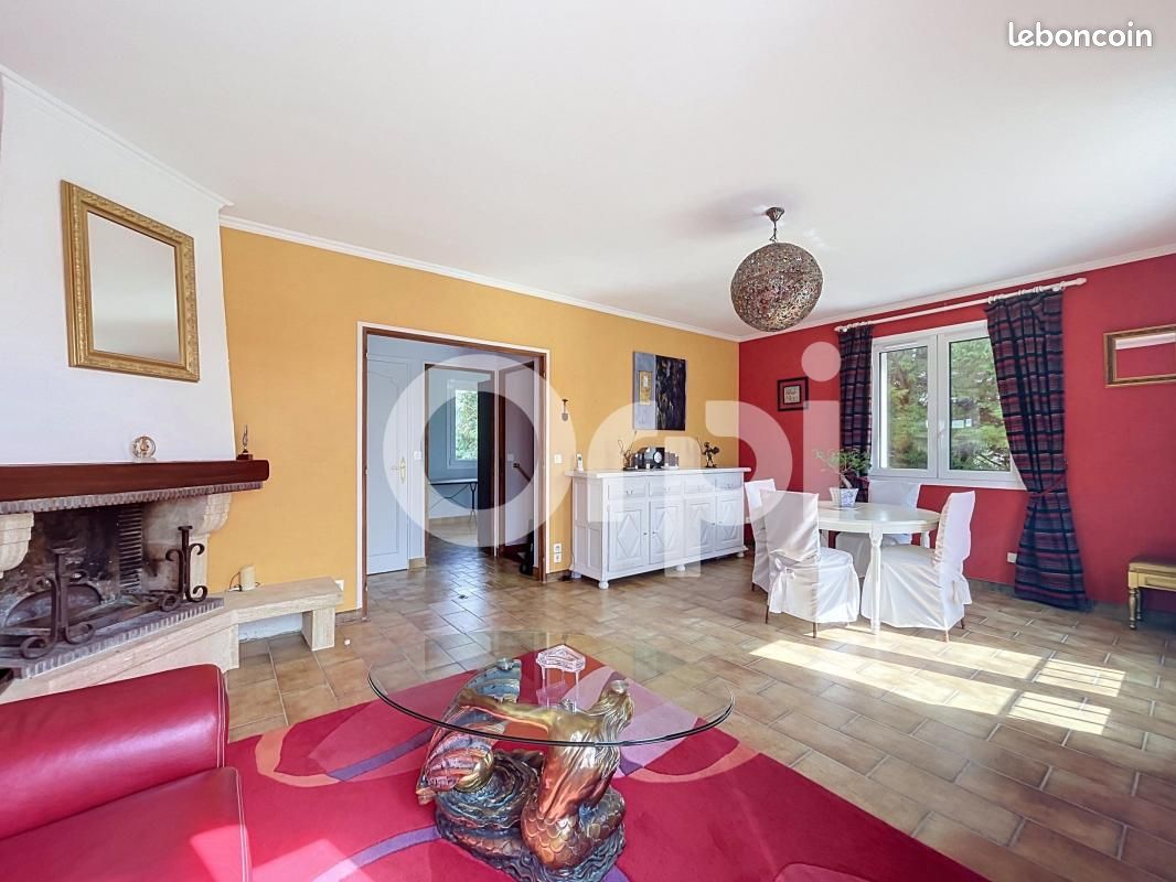 Maison 4 pièces 100 m² · à Ville-Saint-Jacques · 100 m² · 315 000 €
