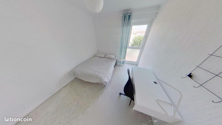 Appartement 4 pièces 70 m² — 11